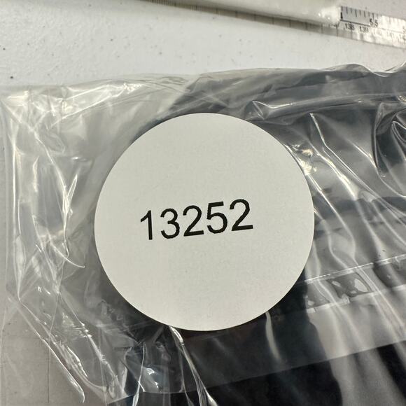 Free People Womens Ryanne Chunky Knit Sweater Size M Cropped Black Oversized - Picture 7 of 7